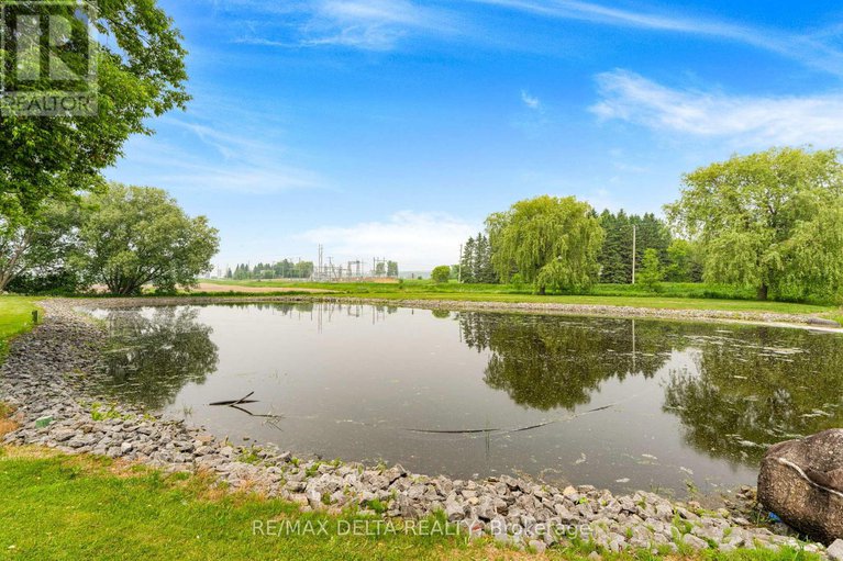 28438400/1819-baseline-road/clarencerockland-twp/clarence-rockland/ontario/K0A1N0_7