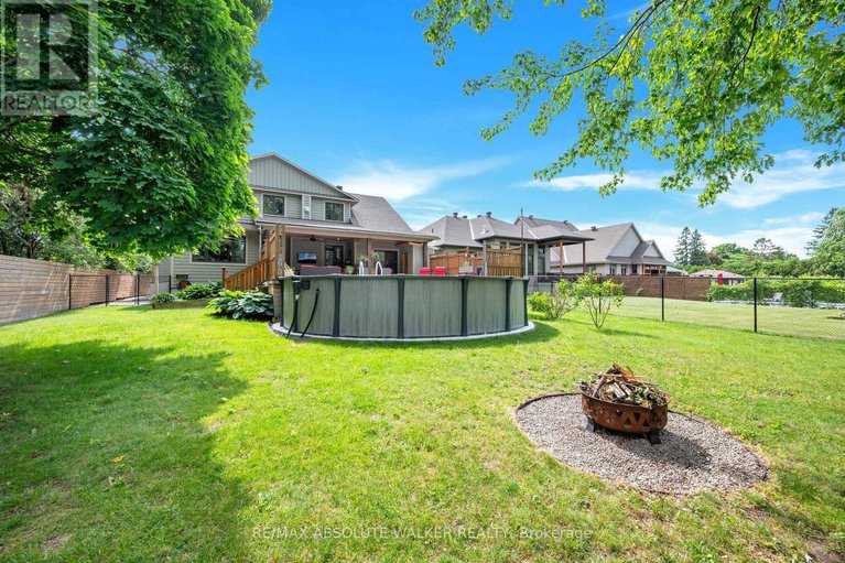 28513868/5-melva-avenue/blossom-parkkemp-parkfindlay-creek/ottawa/ontario/K1T3W9_45