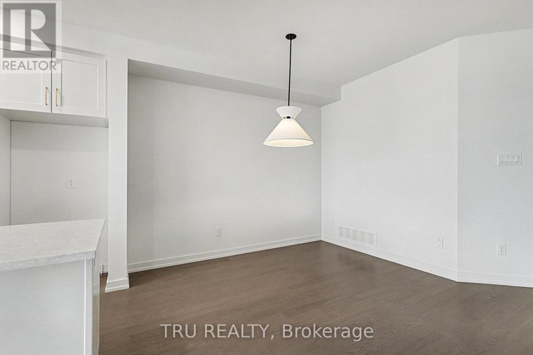 29345915/1144-cope-drive/stittsville-south/ottawa/ontario/K2S3C3_11