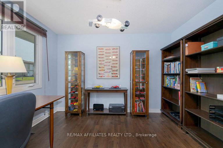 28488846/34-105-weeping-willow-lane/beaverbrook/ottawa/ontario/K2K1E6_7