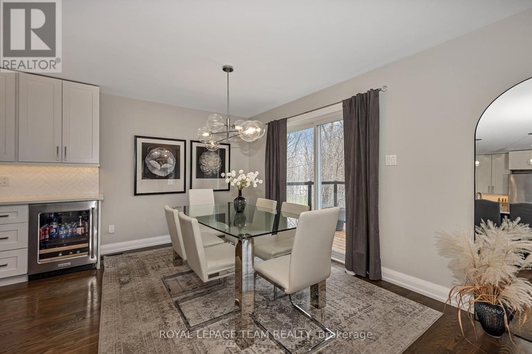 29645410/1517-back-place-avenue/greely/ottawa/ontario/K4P1R3_17