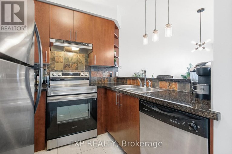 29479997/402-711-churchill-avenue/westborohampton-park/ottawa/ontario/K1Z5G6_10