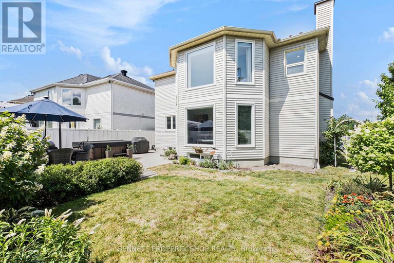 28777333/778-montcrest-drive/fallingbrookridgemount/ottawa/ontario/K4A2M6_27