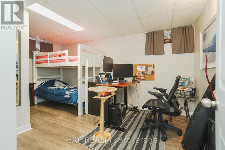 28798911/66-malvern-drive/pheasant-run/ottawa/ontario/K2J1M1_26