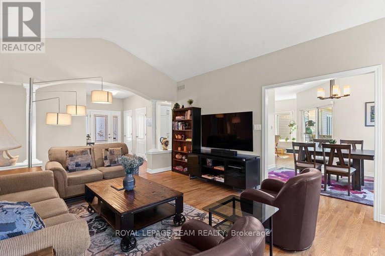 29633265/35-wilderness-way/stittsville-north/ottawa/ontario/K2S2E2_15