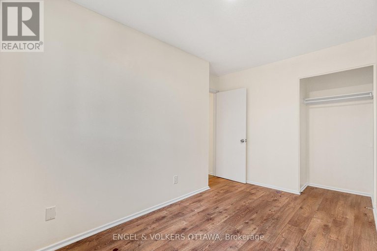 29096512/933-greenbriar-avenue/carleton-heights/ottawa/ontario/K2C0J8_21