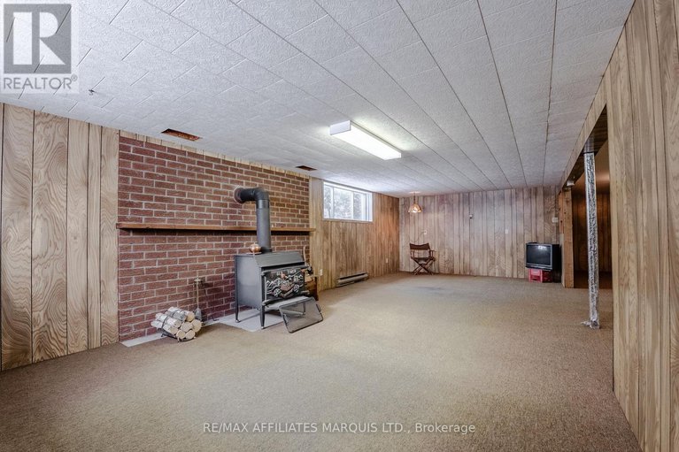 28215114/10984-county-rd-2-road/iroquois/south-dundas/ontario/K0E1K0_24