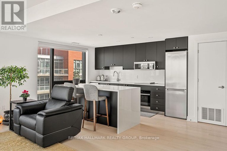 29148958/2102-180-george-street/lower-townbyward-market/ottawa/ontario/K1N0G8_8