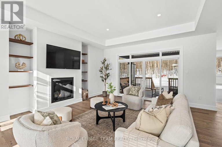 29447129/190-raymond-luhta-crescent/mcnabbraeside-twps/mcnabbraeside/ontario/K7S3G8_24