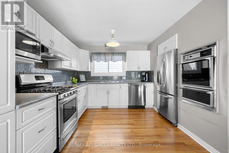 29048671/164-napoleon-street/carleton-place/carleton-place/ontario/K7C2W9_17