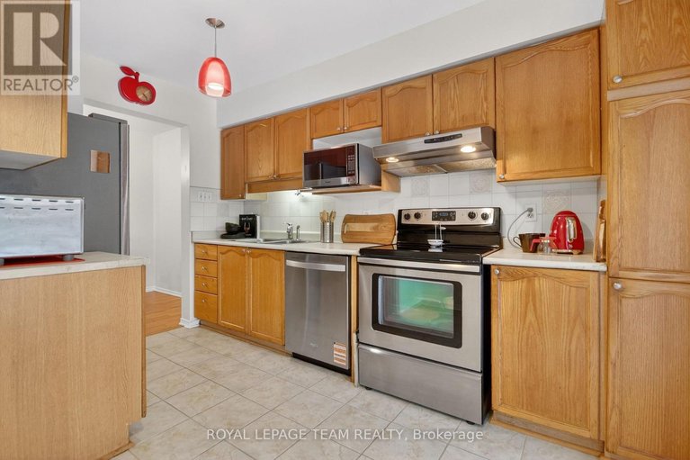 29445574/48-jackman-terrace/katimavik/ottawa/ontario/K2L4E1_46