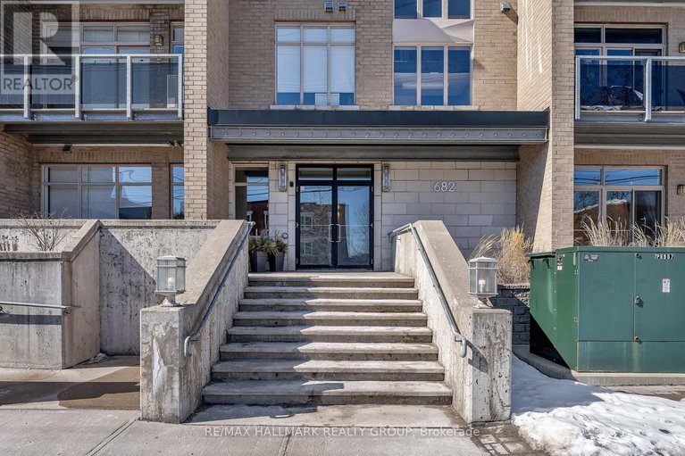 29513930/310-682-churchill-avenue/laurentianview/ottawa/ontario/K1Z5G5_3