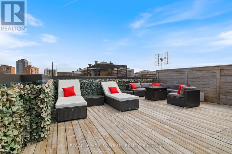 29648108/2722-draper-avenue/redwood-park/ottawa/ontario/K2H0C4_39