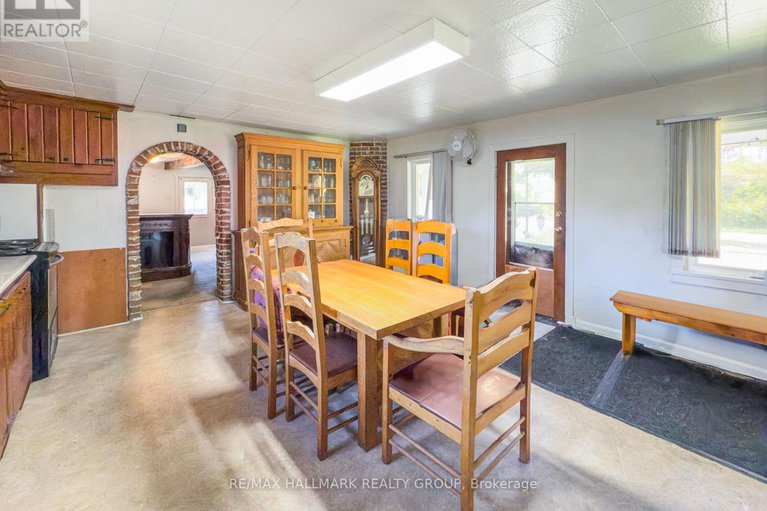 28989273/1677-ste-anne-road/champlain-twp/champlain/ontario/K0B1K0_26