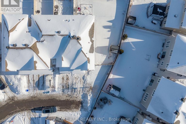 29333513/636-pamplona-private/stonebridge/ottawa/ontario/K2J5T4_92