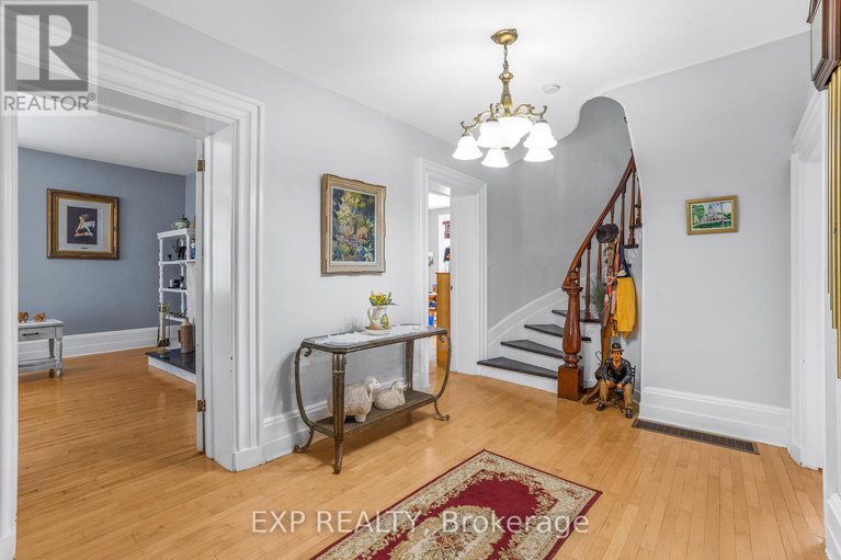 28327080/8-john-street/lorignal/champlain/ontario/K0B1K0_7