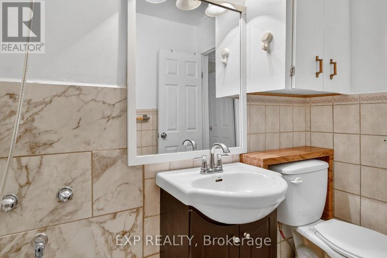 29093669/41-hwy-5-w-street/morrisburg/south-dundas/ontario/K0C1X0_12