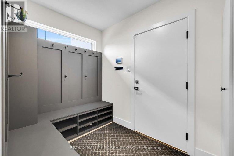 29577966/1976-lenester-avenue/mckellar-heightsglabar-park/ottawa/ontario/K2A1J9_18