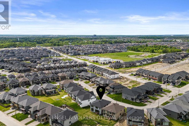 28466591/117-orchestra-way/riverside-southgloucester-glen/ottawa/ontario/K4M0R5_42