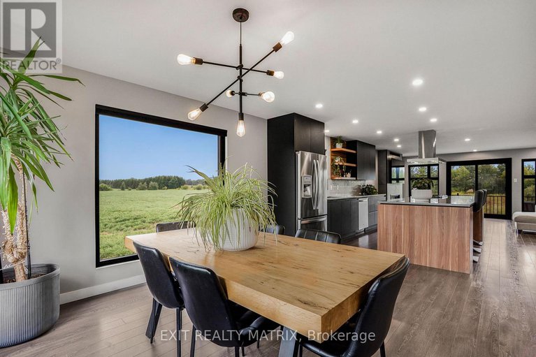 28790926/529-voie-ferree-road/clarencerockland-twp/clarence-rockland/ontario/K0A2A0_14