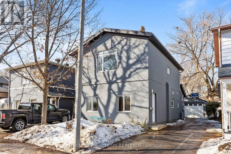 29455343/44-chestnut-street/ottawa-east/ottawa/ontario/K1S1A1_1