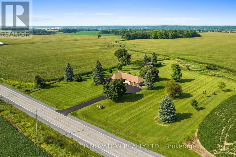 28939972/1332-donald-b-munro-drive/huntley-ward-north-east/ottawa/ontario/K0A1L0_41