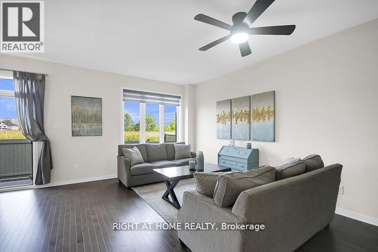 29103269/507-radiant-private/emerald-meadowstrailwest/ottawa/ontario/K2M0M9_7