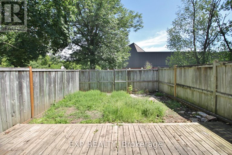 29118873/52-3691-albion-road/sawmill-creektimbermill/ottawa/ontario/K1T1P2_33