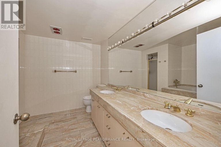 28410247/1204-40-boteler-street/lower-townbyward-market/ottawa/ontario/K1N9C8_32
