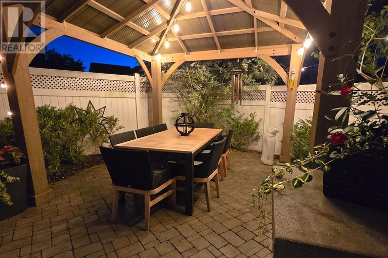 28847378/1971-schroeder-crescent/springridgeeast-village/ottawa/ontario/K4A4P7_49