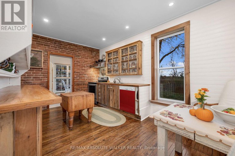 29043772/40-thomas-street/almonte/mississippi-mills/ontario/K0A1A0_9