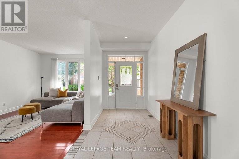 28889214/33-valencia-street/barrhaven-east/ottawa/ontario/K2G6T1_3