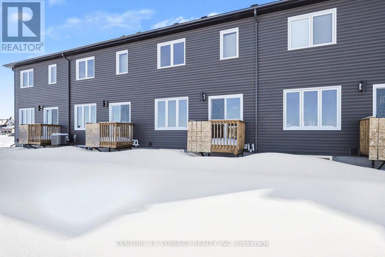 29431373/31-helen-street/north-stormont-finch-twp/north-stormont/ontario/K0A1R0_26