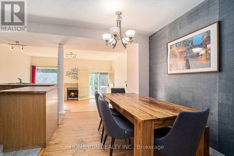 28866326/956-lovitt-road/fairfield-heights/ottawa/ontario/K2B1A7_4