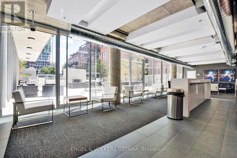 28414766/516-360-mcleod-street/ottawa-centre/ottawa/ontario/K2P1A9_33