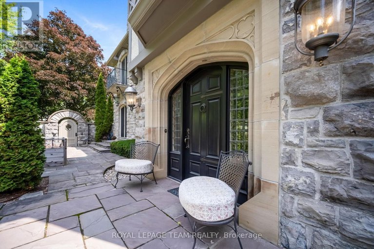 28121576/480-manor-avenue/rockcliffe/ottawa/ontario/K1M0H9_49