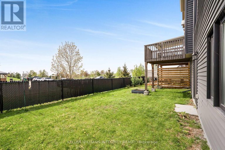 28395341/627-ruby-street/town-of-rockland/clarence-rockland/ontario/K4K0H3_33