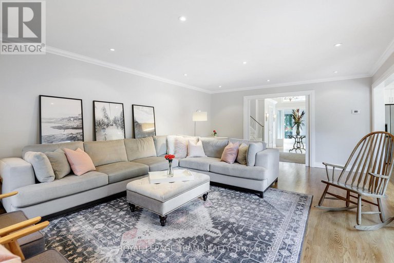 28584600/1939-wembley-avenue/carlingwood/ottawa/ontario/K2A1A8_22