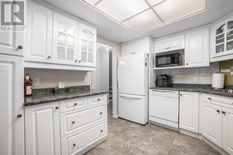 28650139/64-shearer-crescent/katimavik/ottawa/ontario/K2L3N2_13