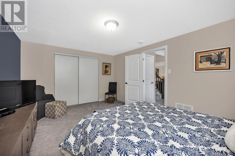 29377337/3222-harvester-crescent/kemptville/north-grenville/ontario/K0G1J0_32