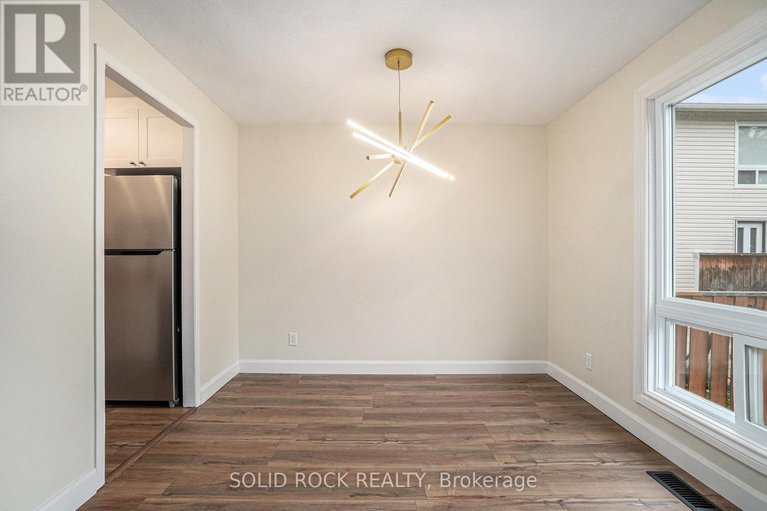 28504129/33-thistledown-court/pheasant-run/ottawa/ontario/K2J1N1_14