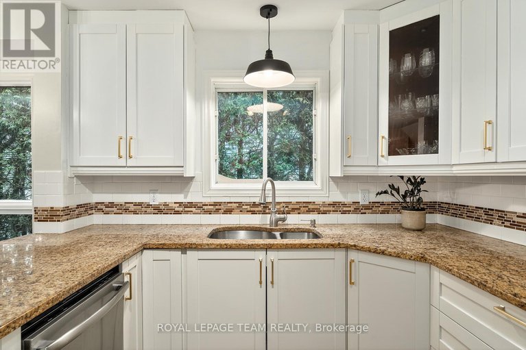 29034997/77-armagh-way/longfields/ottawa/ontario/K2J4C1_9