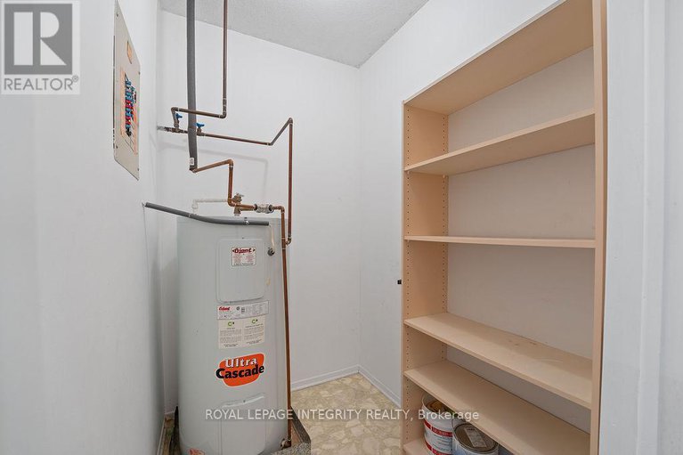 28876119/206-212-viewmount-drive/borden-farmstewart-farmcarleton-heightsparkwood-hills/ottawa/ontario/K2E7X2_29