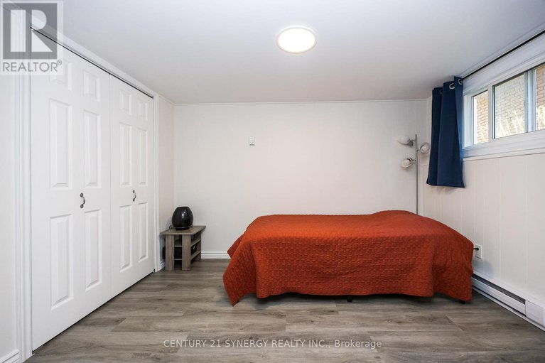 28393390/233-allan-street/smiths-falls/smiths-falls/ontario/K7A4M9_16