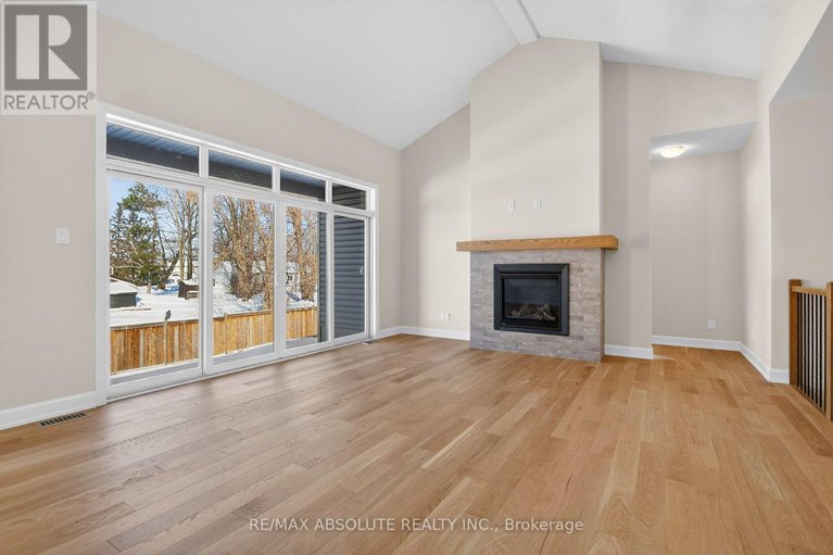 29285479/662-fisher-street/north-grenville-twp-kemptville-south/north-grenville/ontario/K0G1J0_22