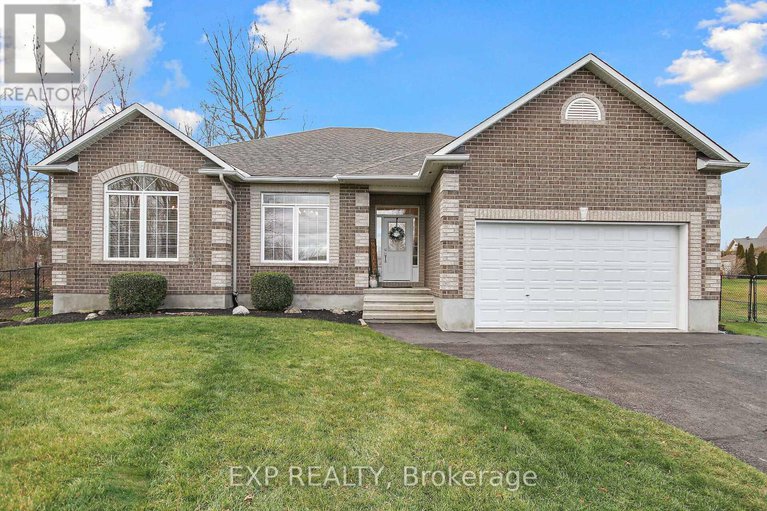 28354672/6654-stillwood-drive/north-gower/ottawa/ontario/K0A2T0_1