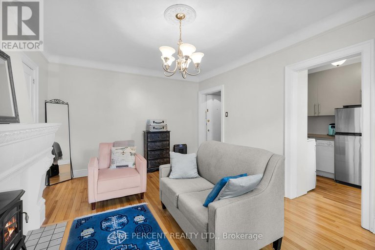 28911453/25-612-bank-street/glebe/ottawa/ontario/K1S3T6_17