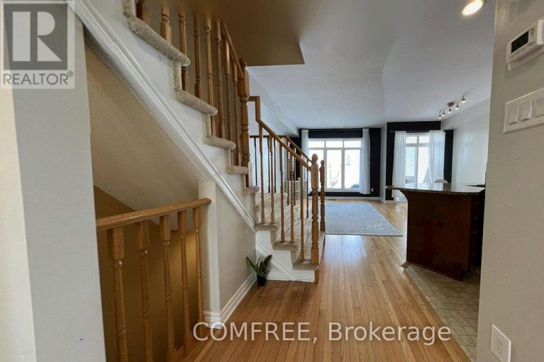 29454048/294-waymark-crescent/emerald-meadowstrailwest/ottawa/ontario/K2M0A5_6