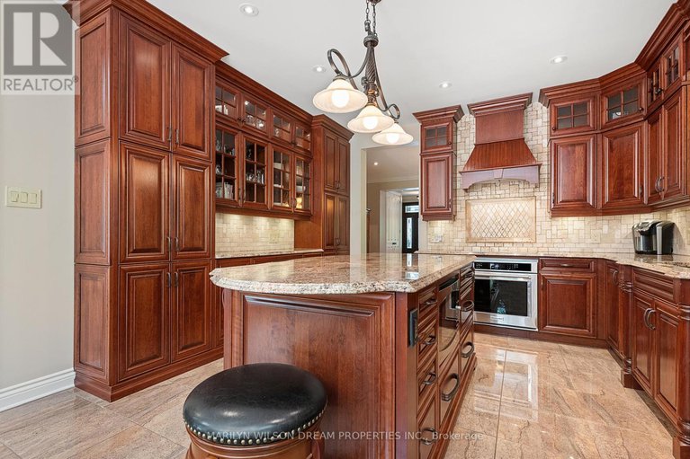 28816591/1095-halton-terrace/morgans-grantsouth-march/ottawa/ontario/K2W1G8_20