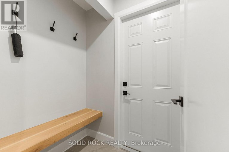 28849492/210-carleton-avenue/ottawa-westtunneys-pasture/ottawa/ontario/K1Y0J3_15